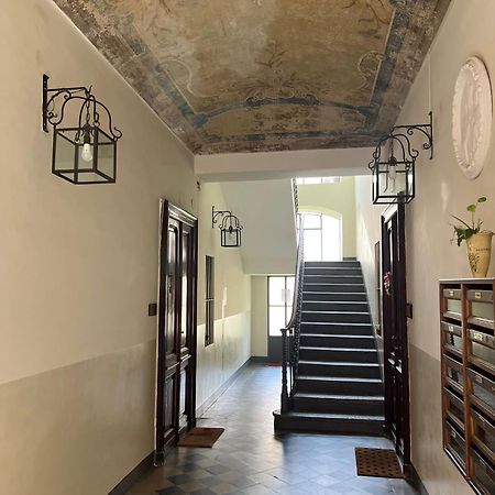 Appartamento Su Cortile Magico Турин Экстерьер фото