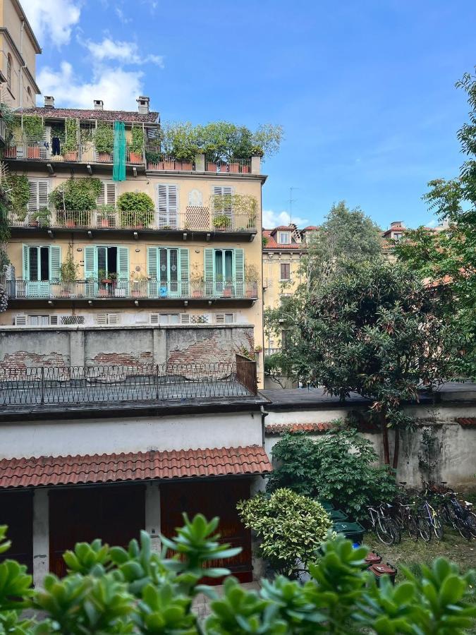 Appartamento Su Cortile Magico Турин Экстерьер фото