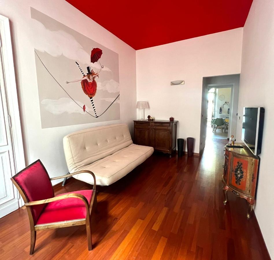Appartamento Su Cortile Magico Турин Экстерьер фото