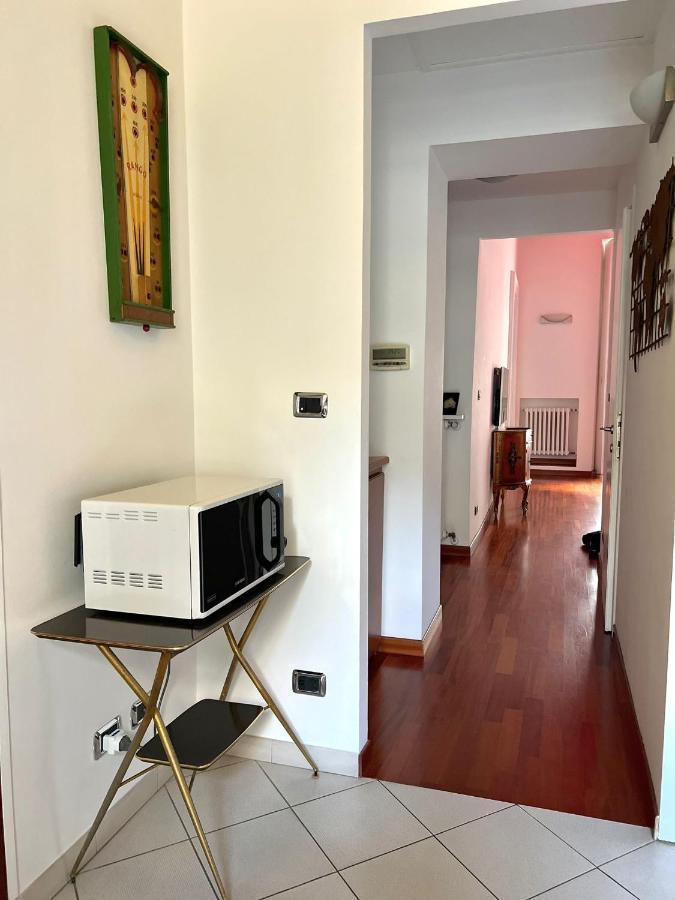 Appartamento Su Cortile Magico Турин Экстерьер фото